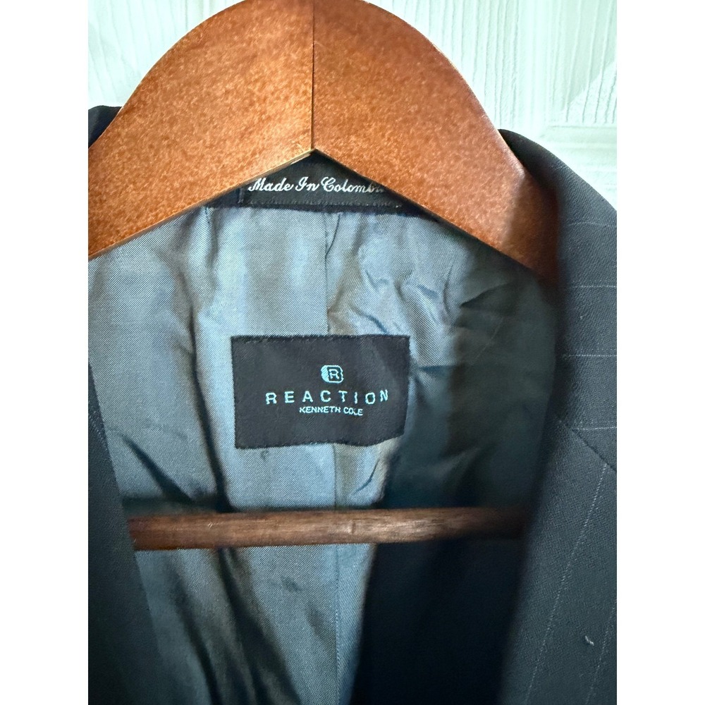 Kenneth Cole Reaction Mens Black Pinstripe 3-Button Blazer Sport Coat Jacket - Picture 3 of 11